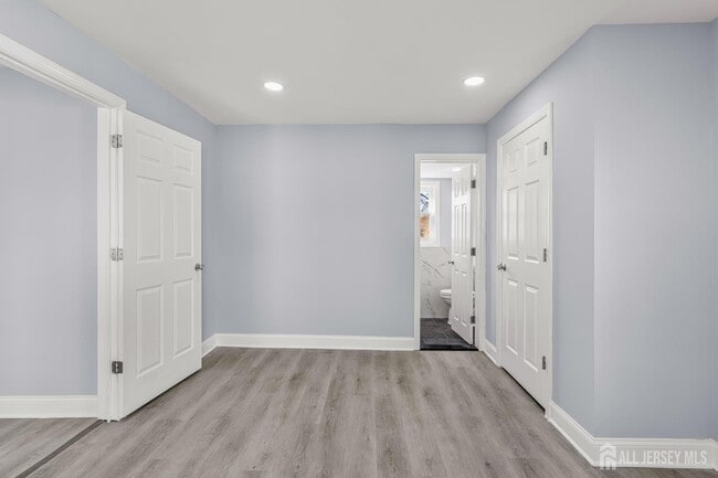 Building Photo - 29 Levinson Ave