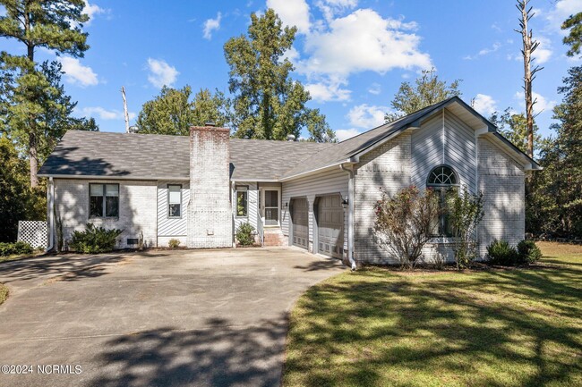 Building Photo - 5603 Gold Ct