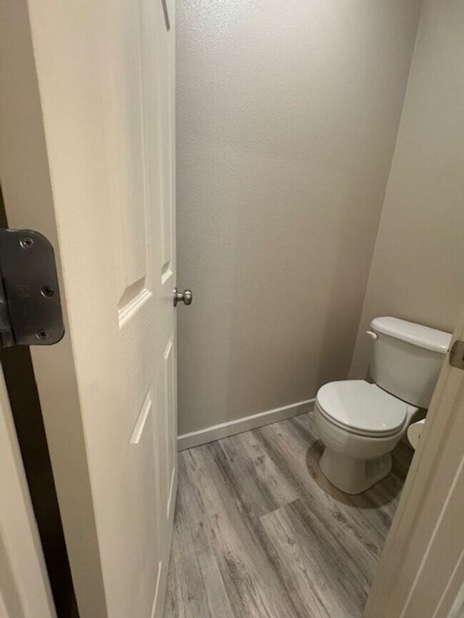 Building Photo - Home SWEET Home now available in Fernley!