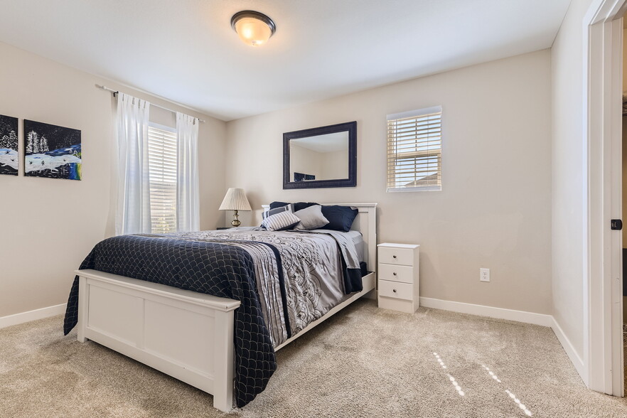 Bedroom - 23281 E Jamison Dr