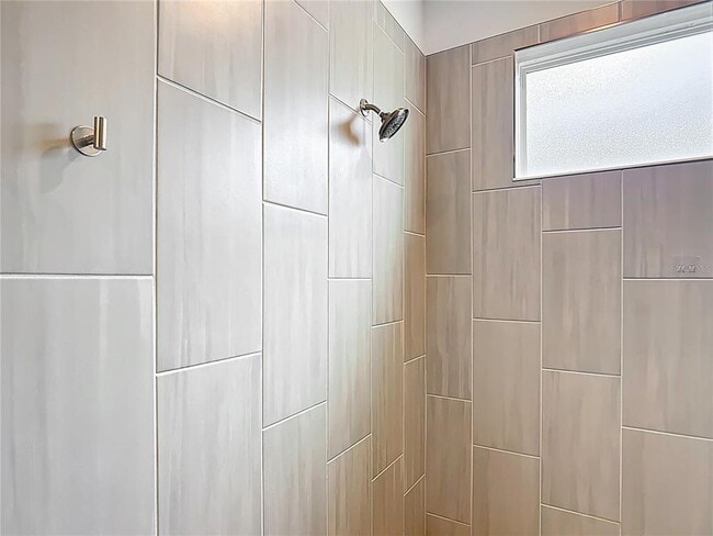 Building Photo - 7067 SW 60th Ln