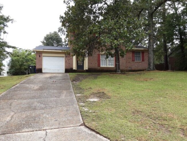 Primary Photo - 6831 Buttermere Dr