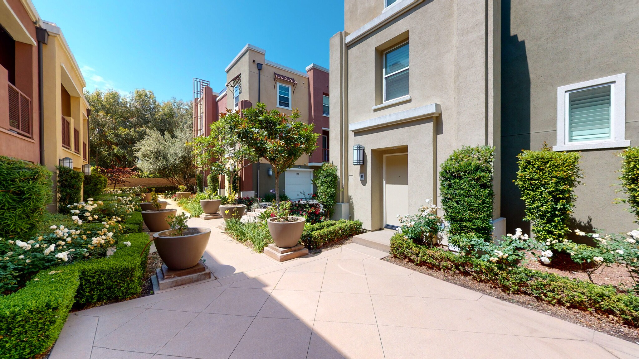 Community Property - 12848 Palm St