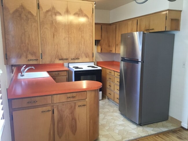 Building Photo - UNIVERSITY MID CENTURY