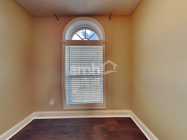 Building Photo - 6137 Evening Star Ln