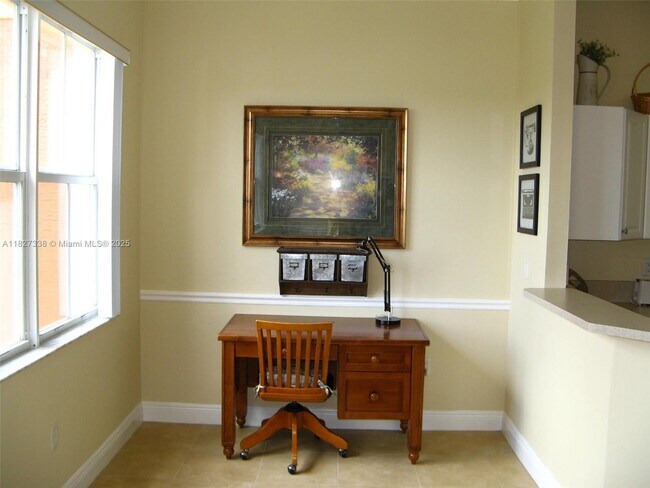 Building Photo - 4706 SW 160th Ave