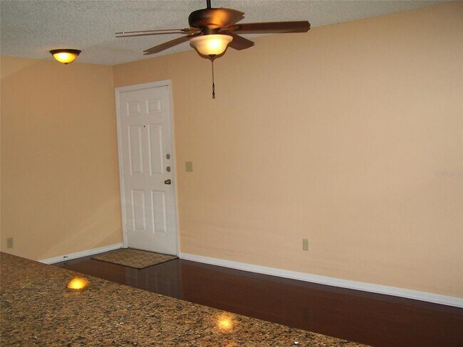 Building Photo - 1037 S Hiawassee Rd