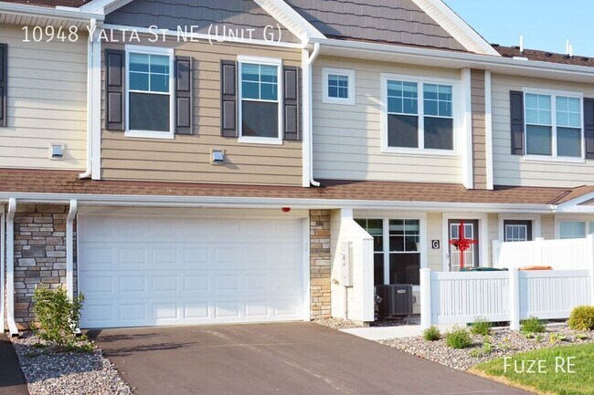Building Photo - 10948 Yalta St NE