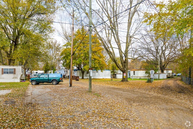 Building Photo - Brookdale Farms