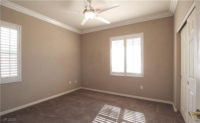 Building Photo - 10488 Riva De Fiore Ave