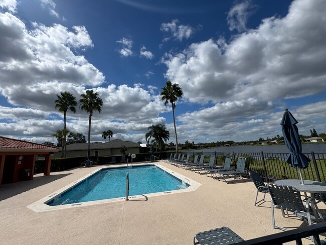 Building Photo - Resort-Style Solivita Home Ready For Move-in! [55+ Community]