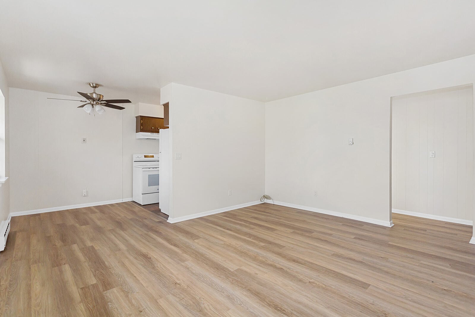 Building Photo - 145 Arnot St