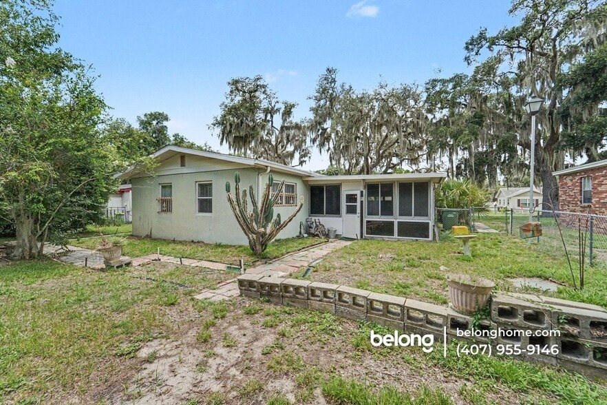 Building Photo - 1010 Glen Ridge Dr