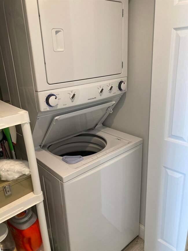 Building Photo - 4306 W Brigantine Ave