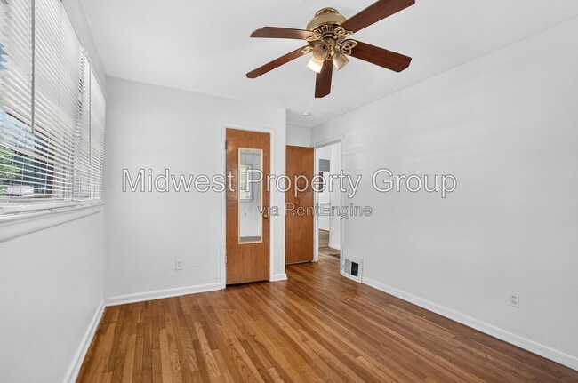 Building Photo - 59 Fenwick Dr