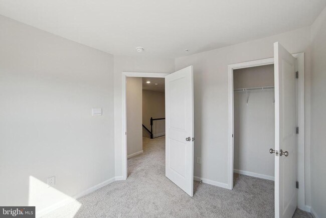 Building Photo - 738 Compass Wy