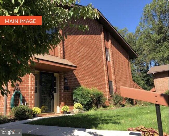 Building Photo - 306 Worthington Dr