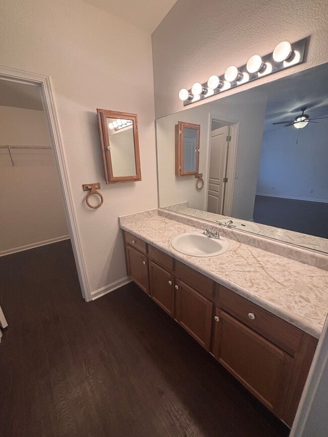 Building Photo - Updated 3 bedroom- 427 Sheep Camp Drive Da...