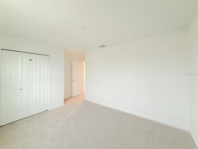 Building Photo - 4706 Golden Knight Blvd
