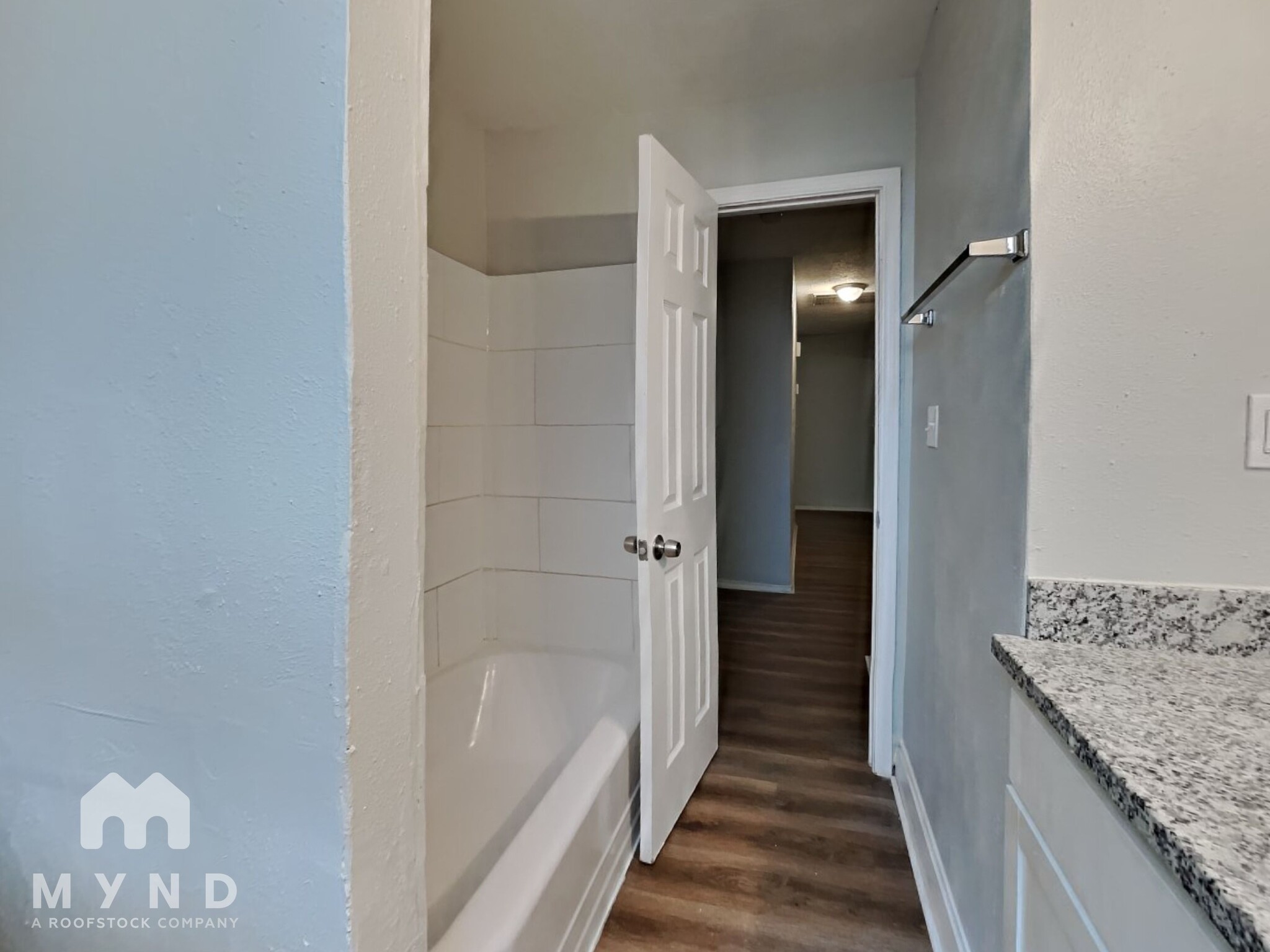 Building Photo - 4419 Trafalgar Dr