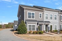 Building Photo - 2503 Gallery Drive