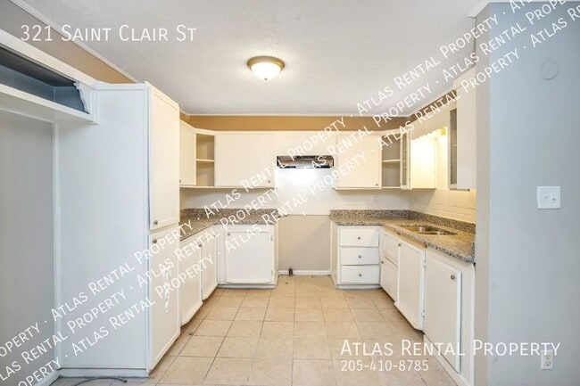 Building Photo - 321 St Clair St