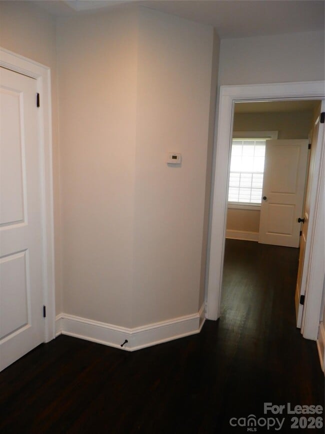 Building Photo - 1416 Effingham Rd
