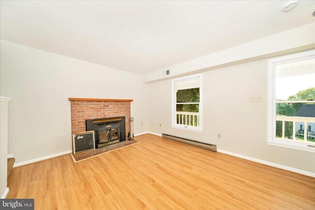 Building Photo - 180 Wicomico Dr