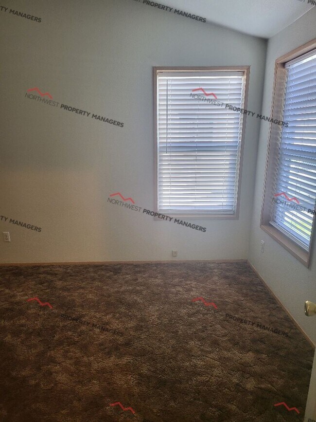 Building Photo - STATUS: -PENDING APPLICATION-   | R80h | $...
