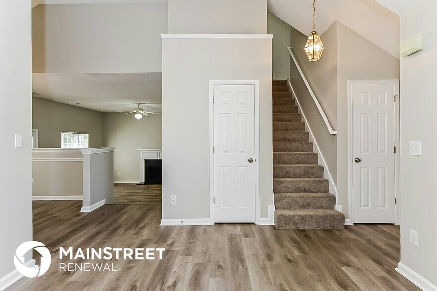 Building Photo - 4618 Idlewood Park