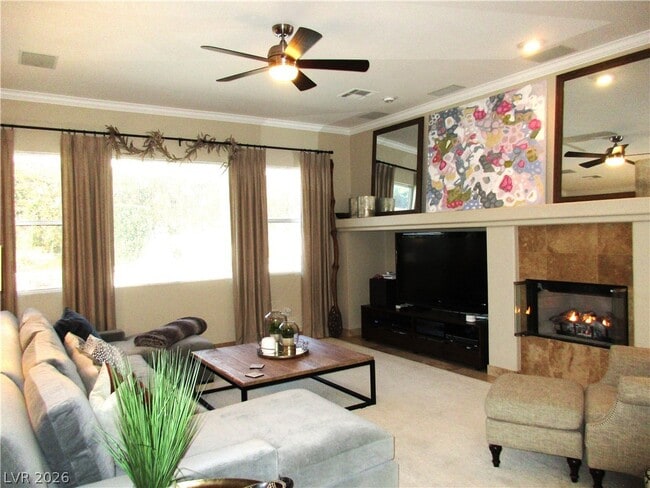 Building Photo - 1927 Taylorville St