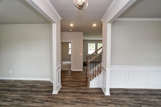 Building Photo - 4205 Woodsley Pl