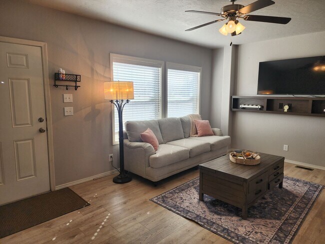 Building Photo - Fully Furnished Manufactured Home in Dayton NV