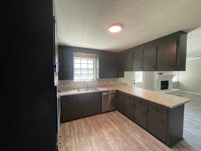 Side view of Kitchen - 1720 Fireman Dr