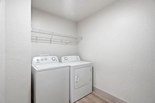 Building Photo - 1816 N 15th St