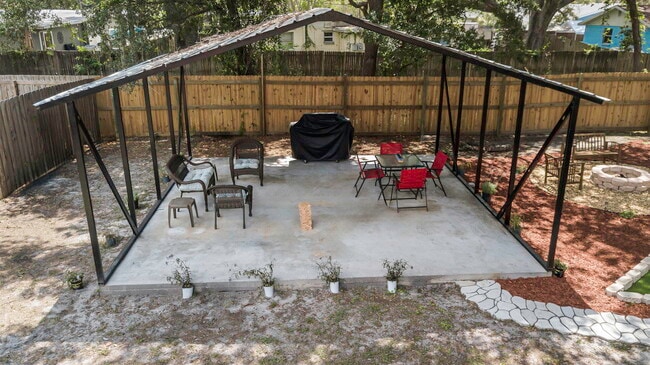 Building Photo - 6501 64th Ave N