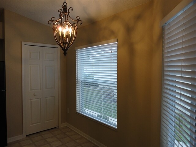 Building Photo - 11808 Lynmoor Dr