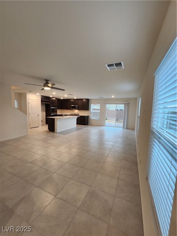 Building Photo - 1701 Rustic Village Ave