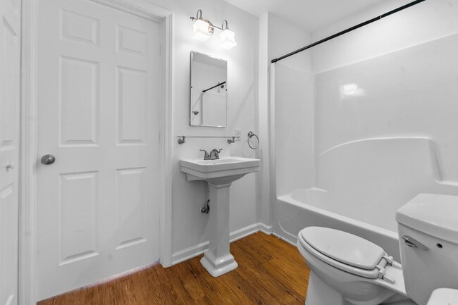 Building Photo - Updated 2 Bed 1 Bath in Coats - Pet Friendly!