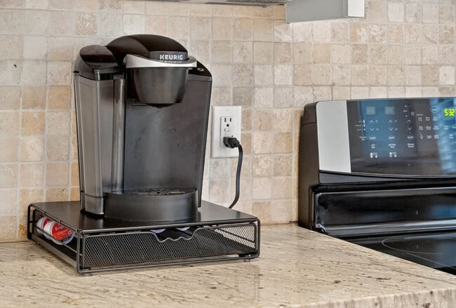 Building Photo - 1705 NE 11th St