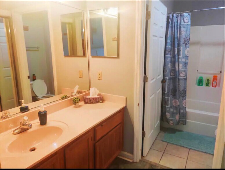 Building Photo - 200 Sandestin Ln