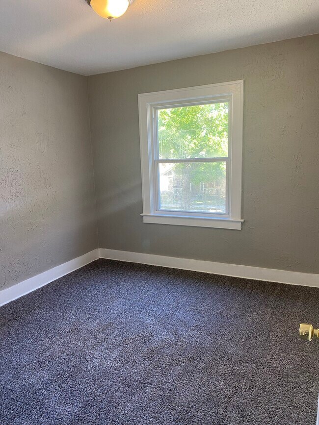 Building Photo - 5132 Bellefontaine Ave