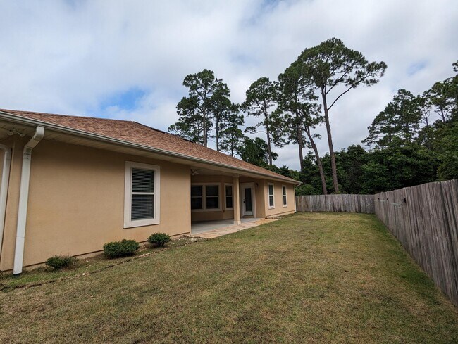 Building Photo - 1789 Ravenna Dr