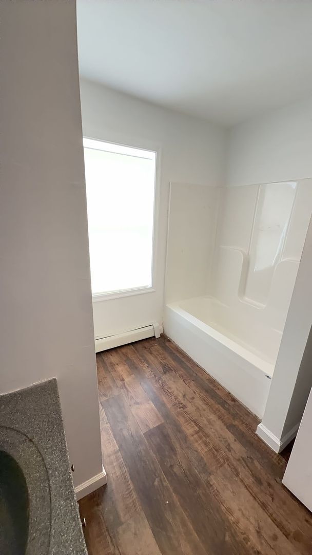 Building Photo - Williamsport PA- 3 Bedroom 1.5 Bath House