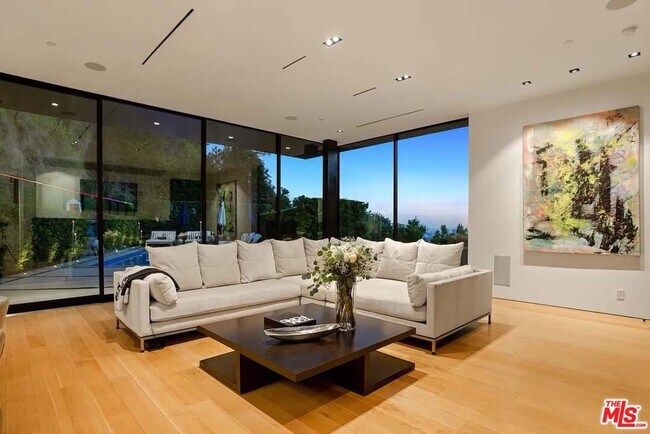 Building Photo - 1331 Belfast Dr