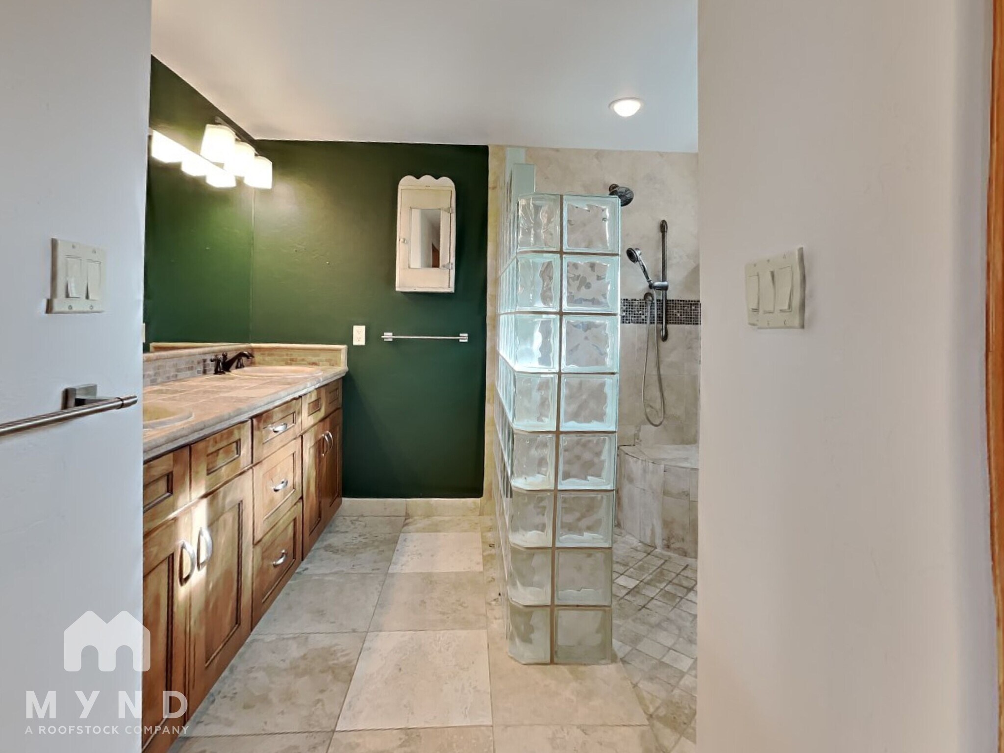 Building Photo - 5727 N PSO Ventoso