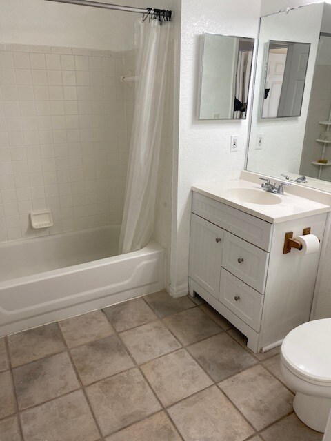 Building Photo - 7618 Pissarro Dr