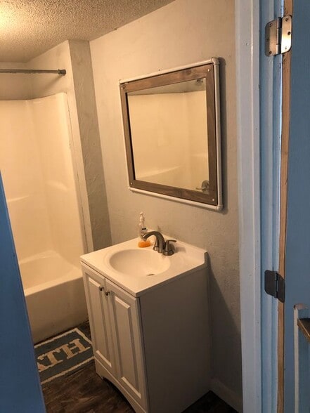 Building Photo - 29380 County Rd 1600