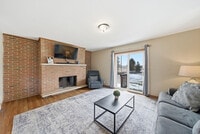 Building Photo - 1201-1203 Johnston Drive-SI ID1497747P