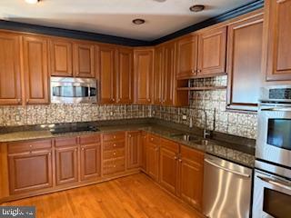 Building Photo - 1518 Enyart Way